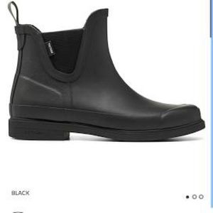 New Tretorn Rainboots- Black